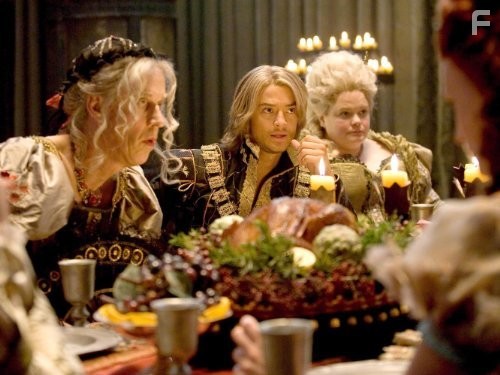 Craig Horner and Bruce Spence in Легенда об Искателе (2008)