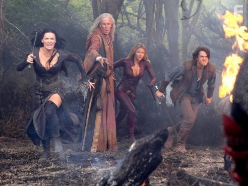 Craig Horner, Bruce Spence, Bridget Regan, and Tabrett Bethell in Легенда об Искателе (2008)