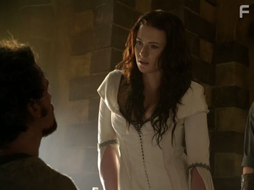 Craig Horner and Bridget Regan in Легенда об Искателе (2008)