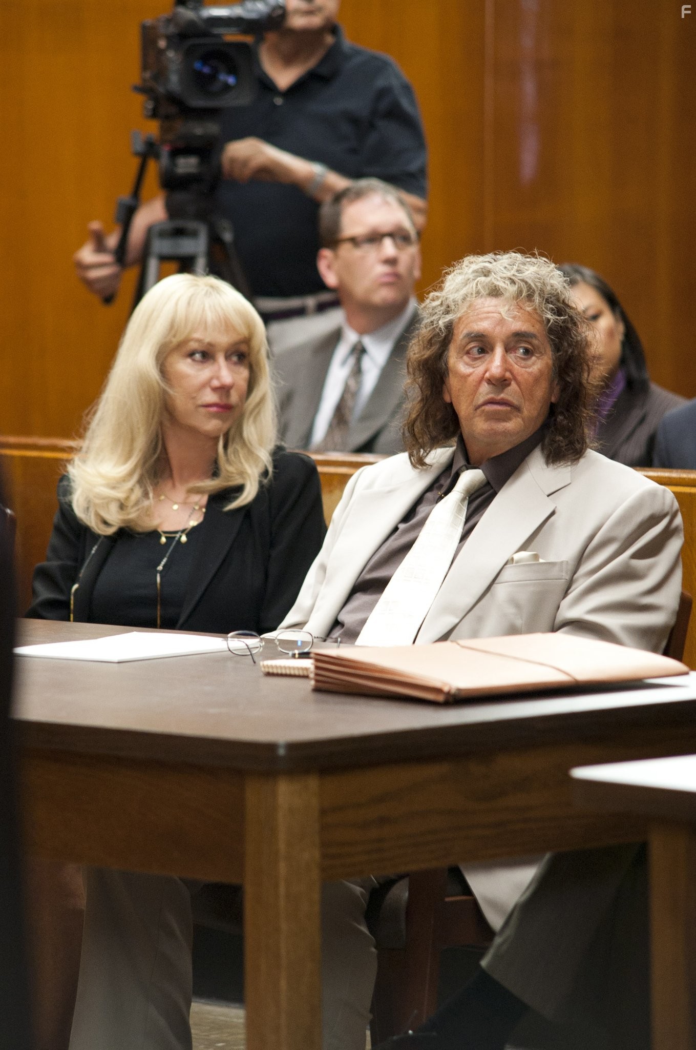 Al Pacino and Helen Mirren in Фил Спектор (2013)