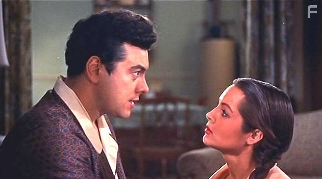 Mario Lanza and Sara Montiel in Serenade (1956)