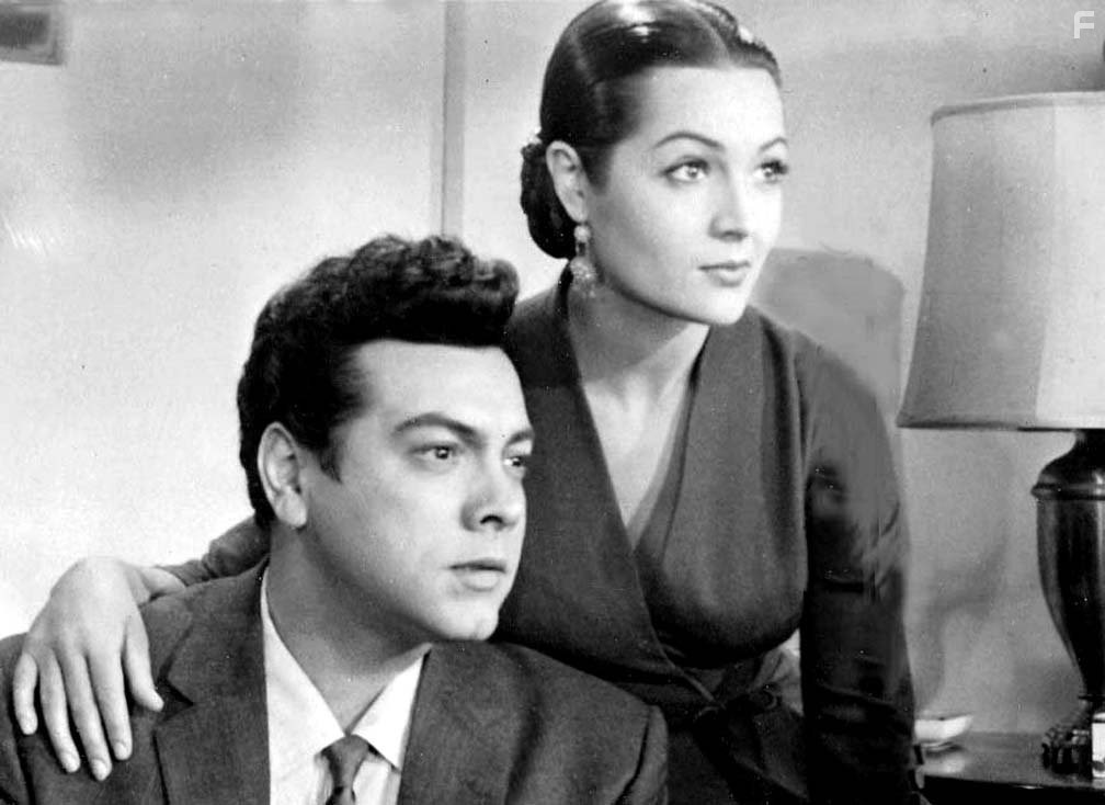 Mario Lanza and Sara Montiel in Serenade (1956)