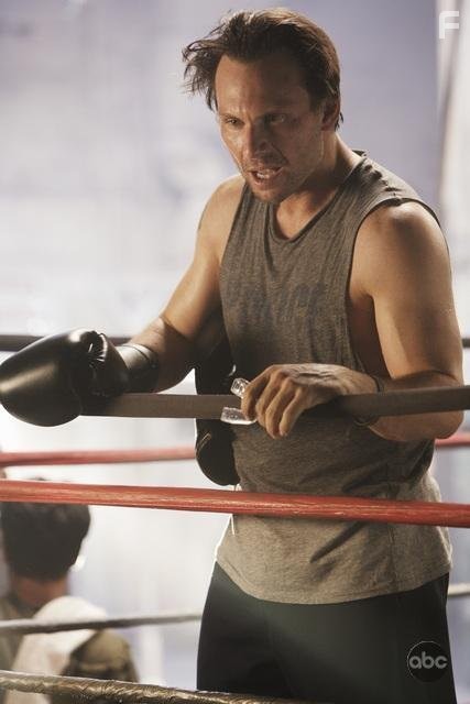 Christian Slater in Забытые (2009)