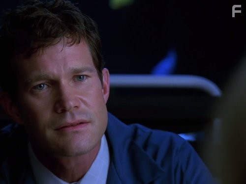 Dylan Walsh in Чaсти тела (2003)