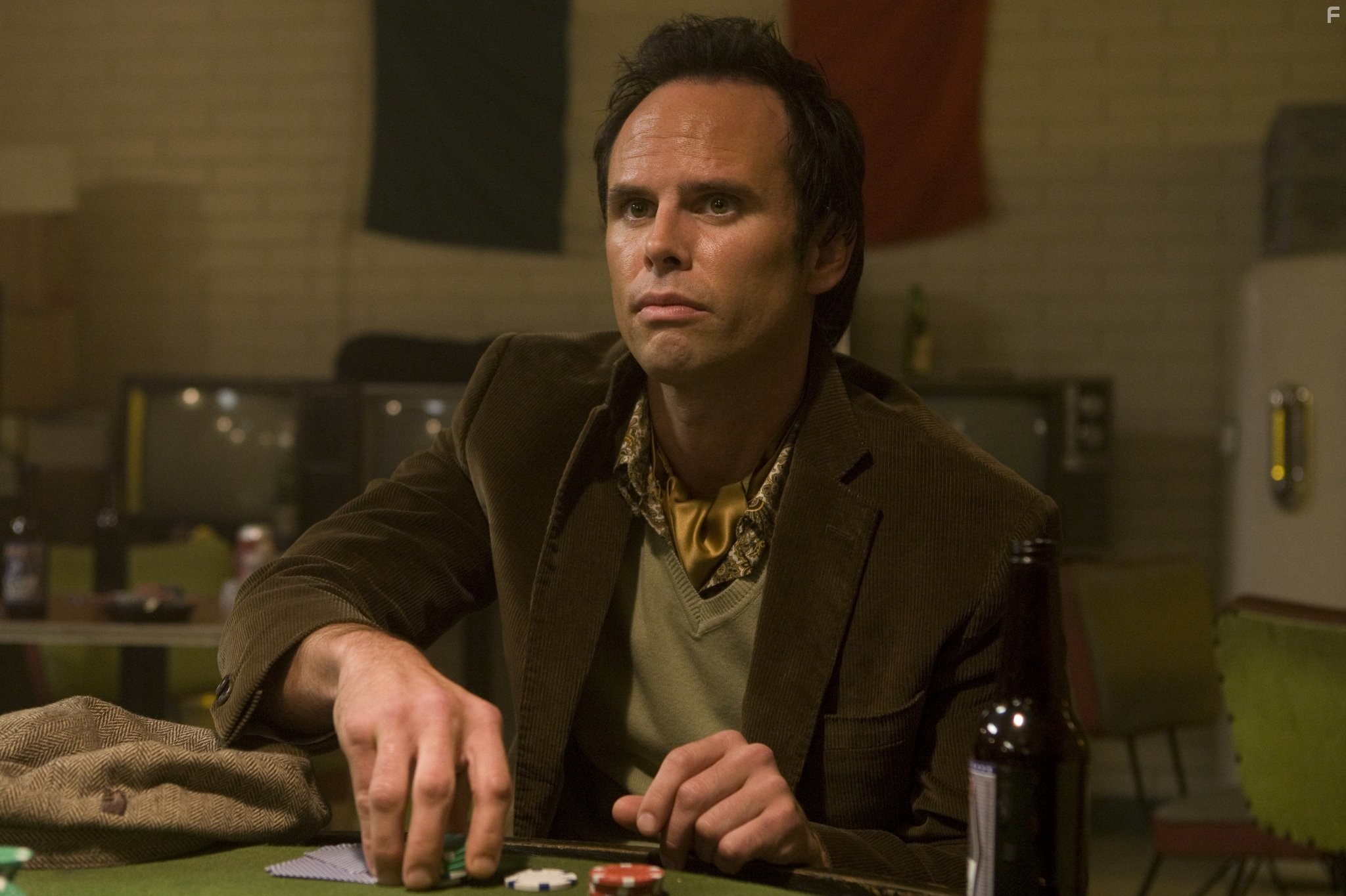 Walton Goggins in Ущерб (2009)