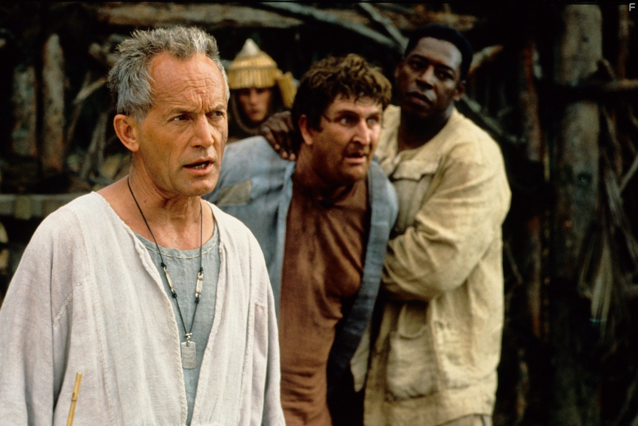 Lance Henriksen in Побег невозможен (1994)