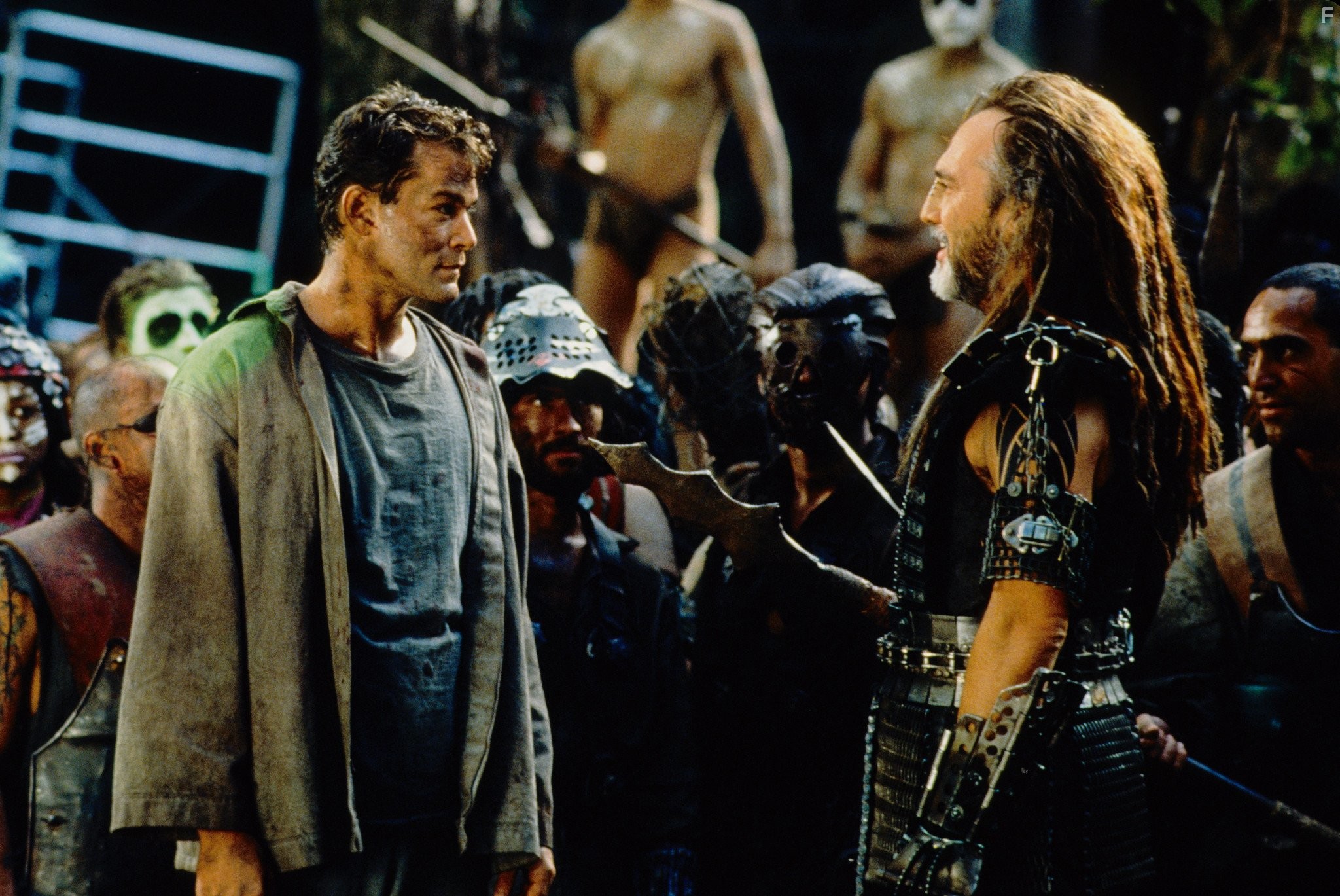 Ray Liotta and Stuart Wilson in Побег невозможен (1994)