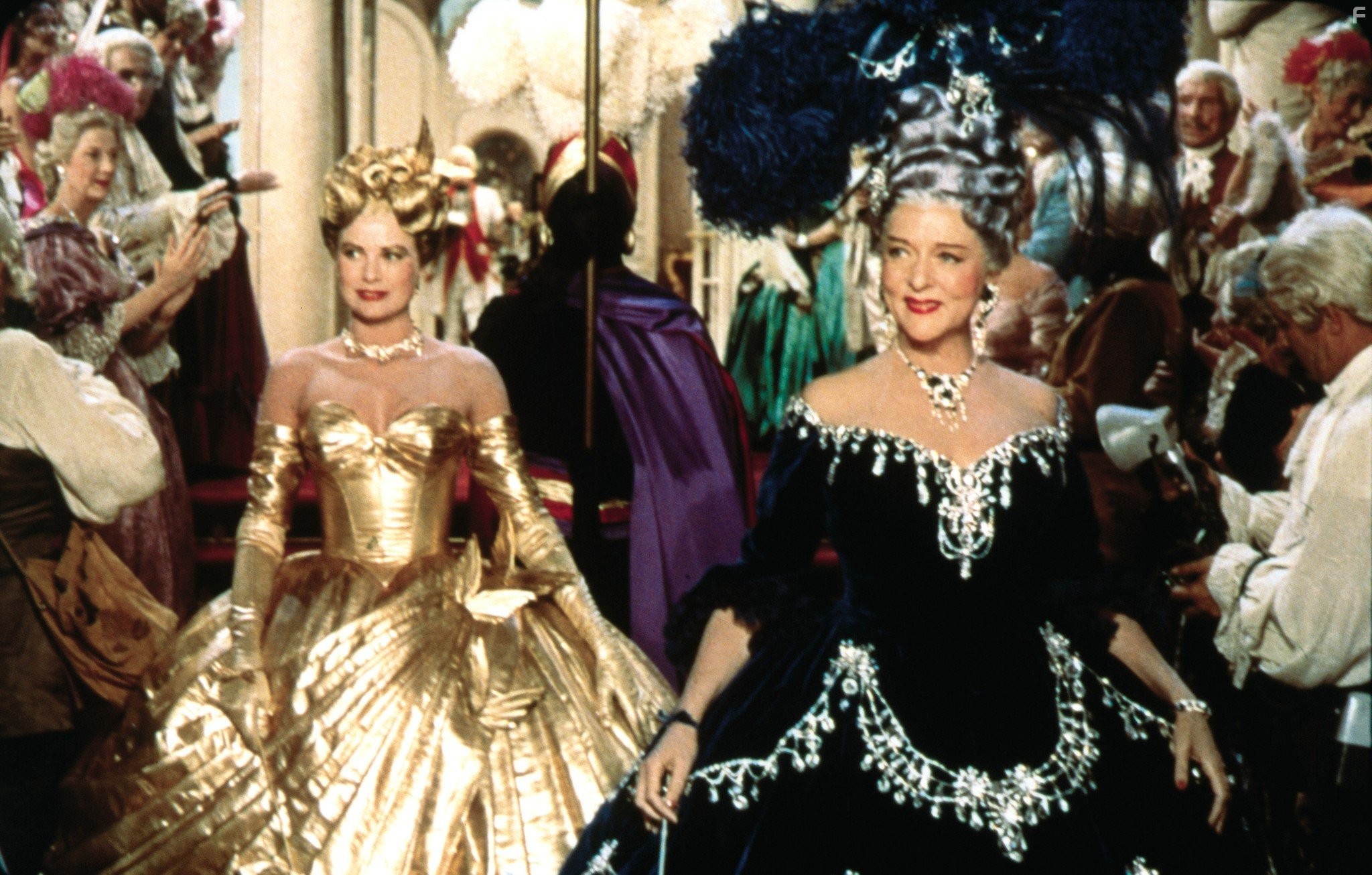 Grace Kelly and Jessie Royce Landis in Поймать вора (1955)