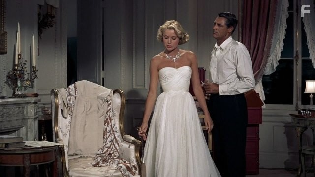 Cary Grant and Grace Kelly in Поймать вора (1955)