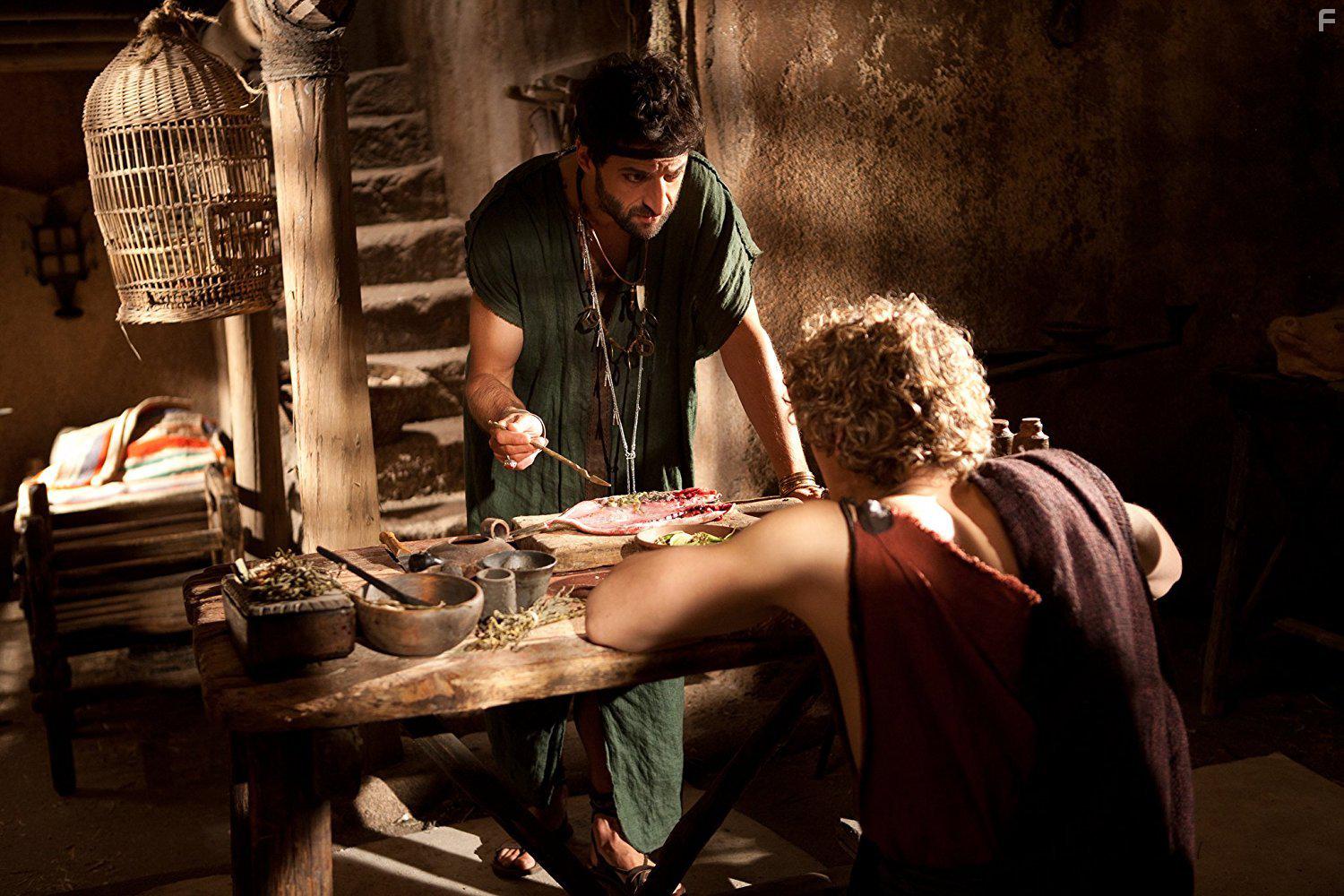 Frdric Quiring and Niels Schneider in Odysseus (2013)