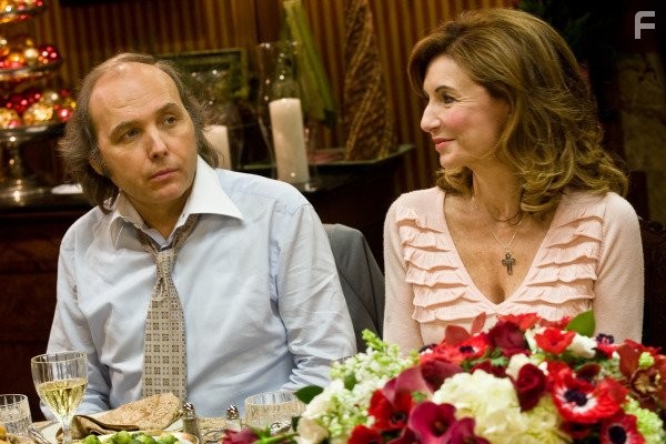 Mary Steenburgen and Dwight Yoakam in Четыре Рождества (2008)