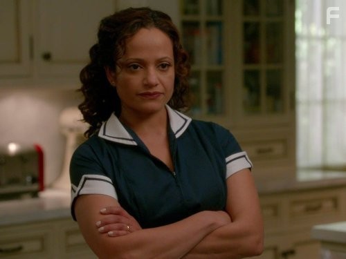 Judy Reyes in Коварные горничные (2013)