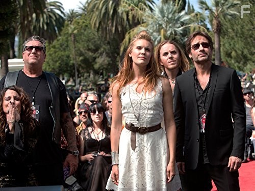 David Duchovny, Maggie Grace, and Tim Minchin in Блудливая Калифорния (2007)