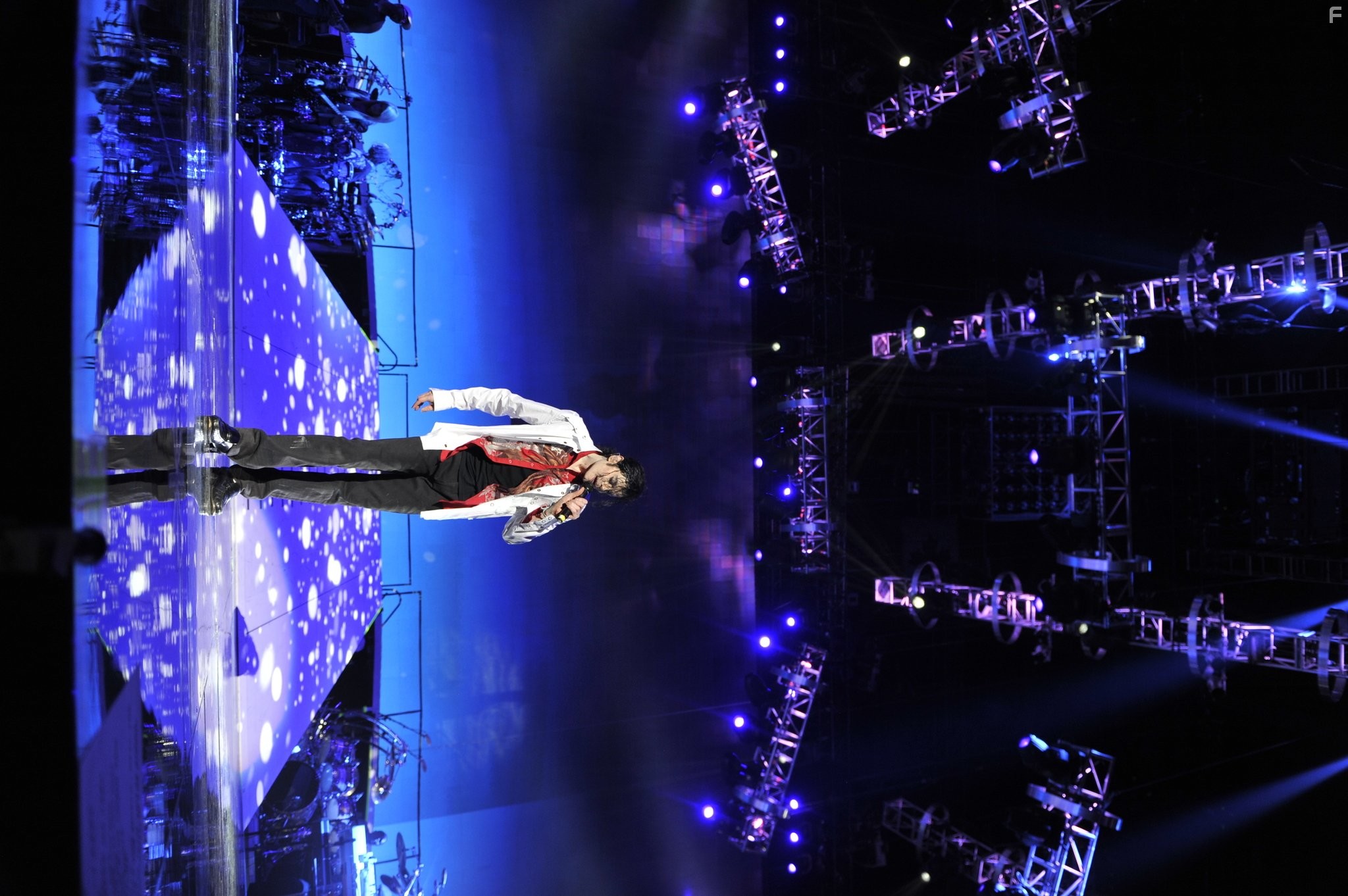 Michael Jackson in Майкл Джексон: вот и все (2009)