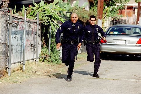 LL Cool J and Colin Farrell in S.W.A.T.: Спецназ города ангелов (2003)