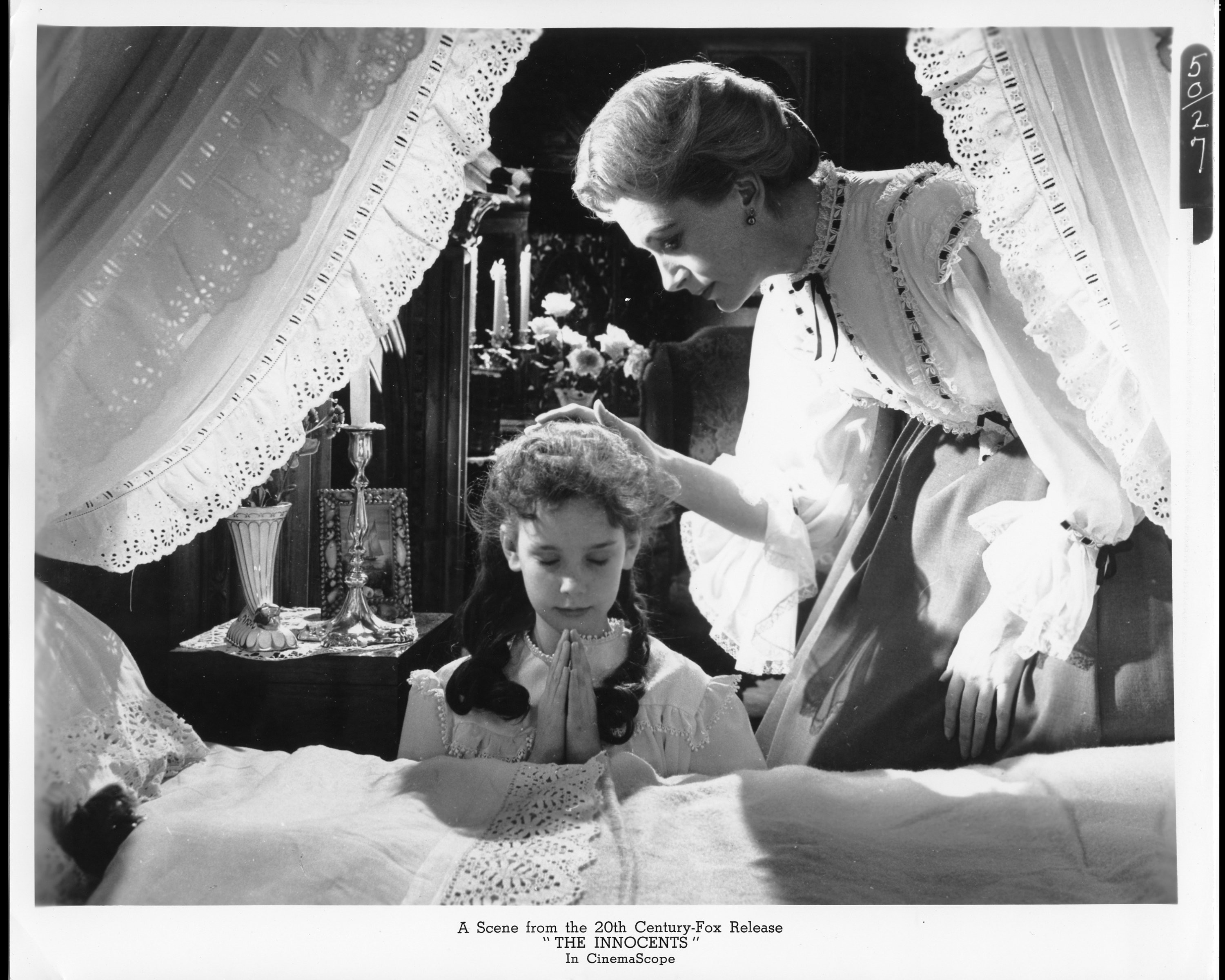 Deborah Kerr and Pamela Franklin in Невинные (1961)