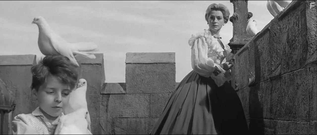 Deborah Kerr and Martin Stephens in Невинные (1961)