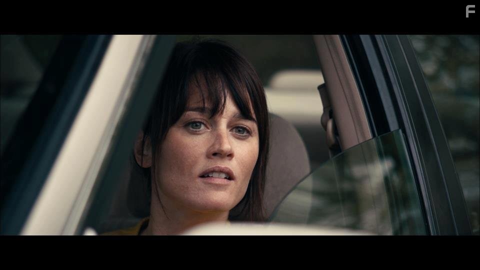Robin Tunney in See Girl Run (2012)