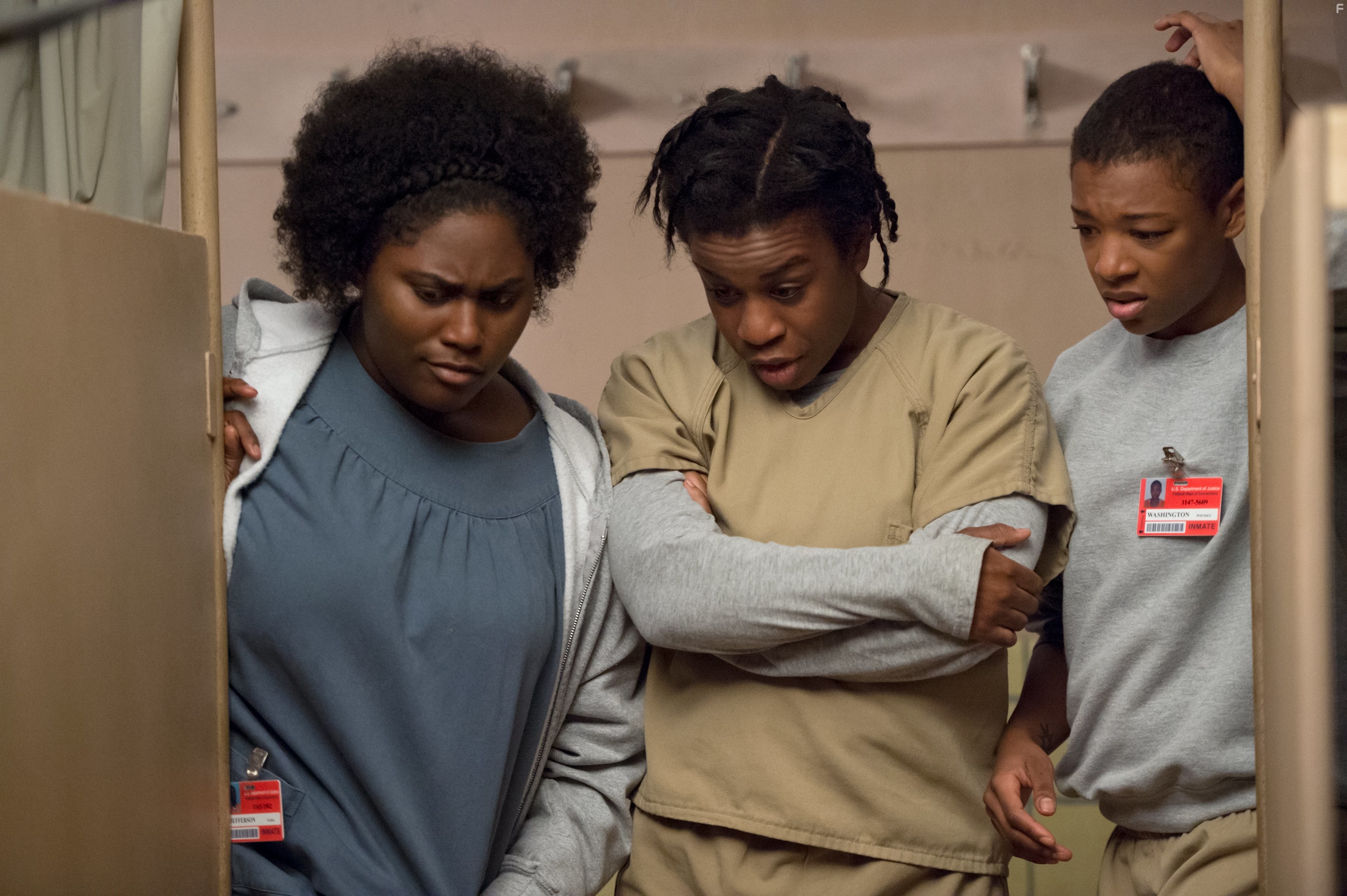 Uzo Aduba, Samira Wiley, and Danielle Brooks in Оранжевый - хит сезона (2013)