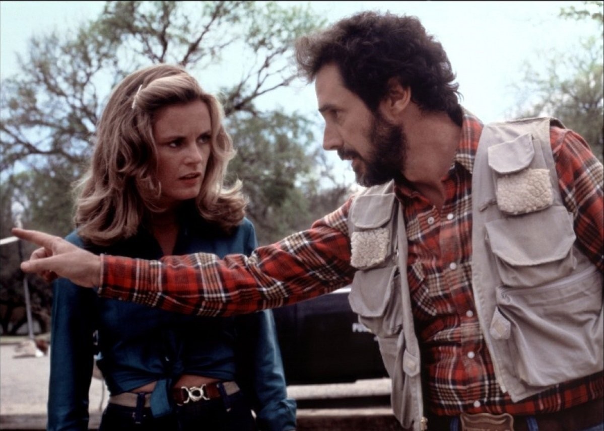 Bradford Dillman and Heather Menzies-Urich in Пираньи (1978)
