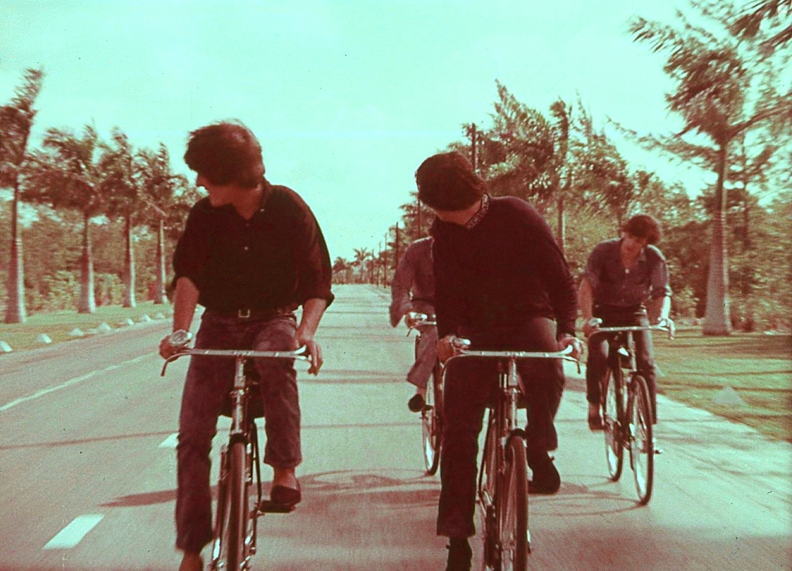 The Beatles in На помощь! (1965)