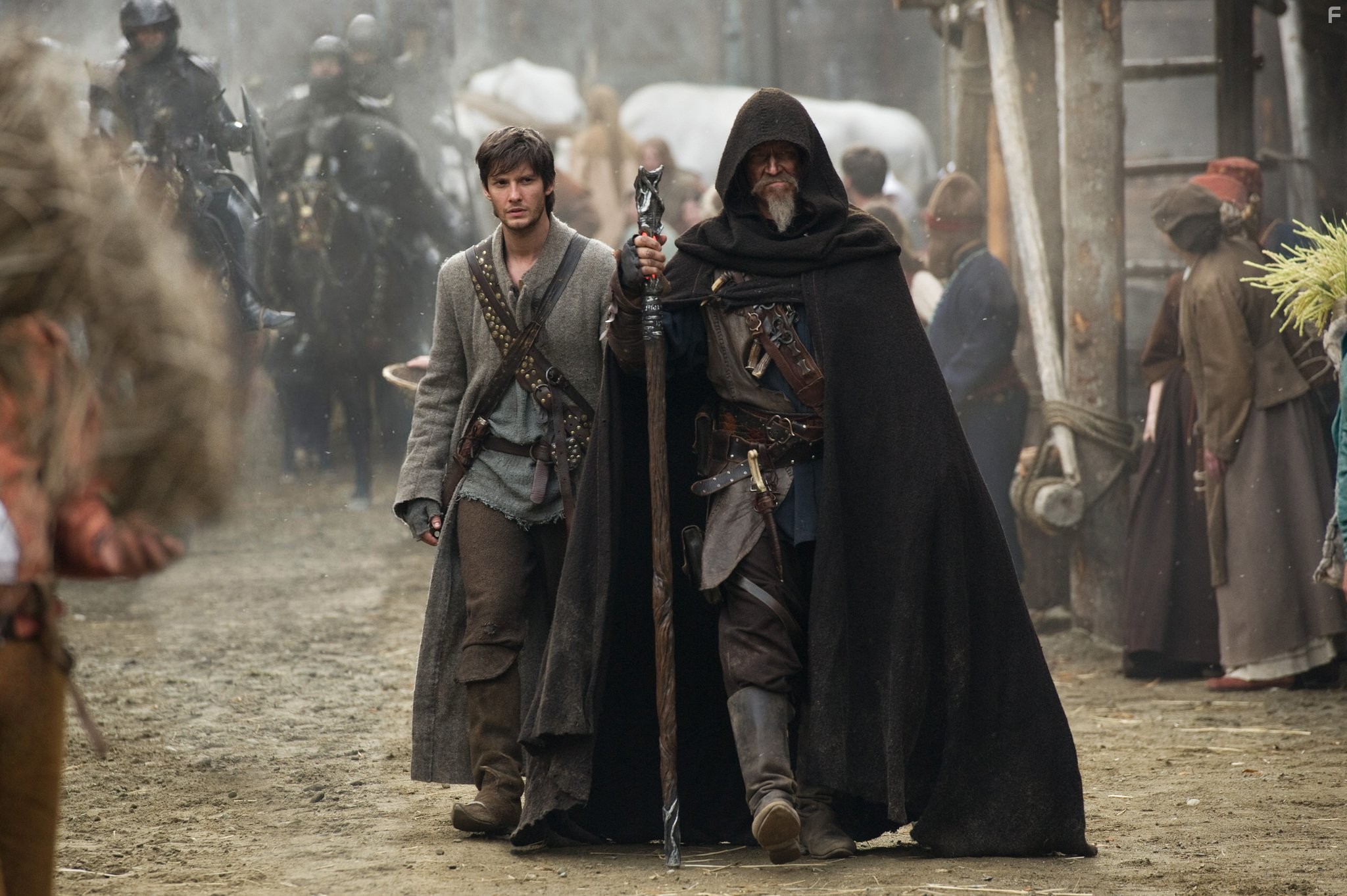 Jeff Bridges and Ben Barnes in Седьмой сын (2014)