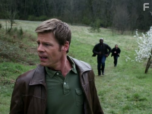 Joel Gretsch in Vизитeры (2009)