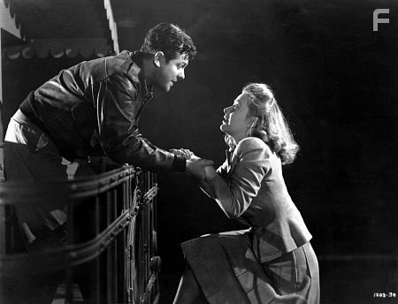"Saboteur" Robert Cummings and Priscilla Lane 1942 Universal