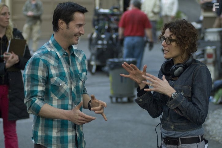 Keanu Reeves and Rebecca Miller in Частная жизнь Пиппы Ли (2009)