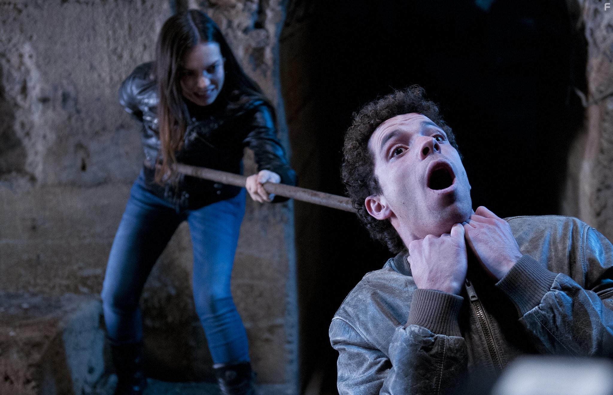 Yavor Baharov and Jemma Dallender in Я плюю на ваши могилы 2 (2013)