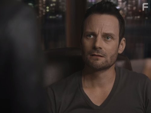 Ryan Robbins in Убежище (2008)