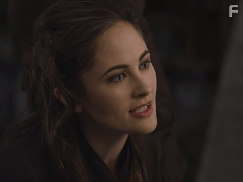 Jody Thompson in Убежище (2008)