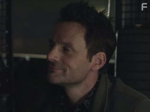 Ryan Robbins in Убежище (2008)