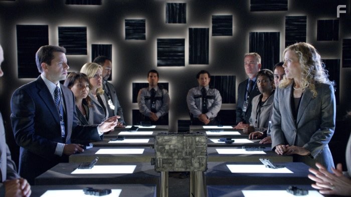 Jon Cryer and Leslie Mann in Камень желаний (2009)