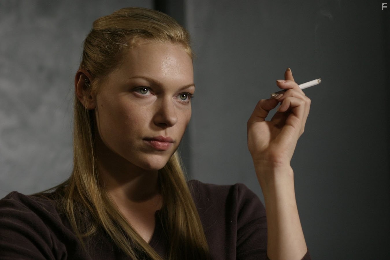 Laura Prepon in Карла (2006)