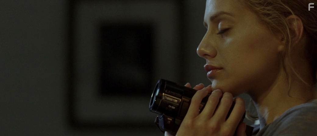 Brittany Murphy in Дедлайн. (2009)