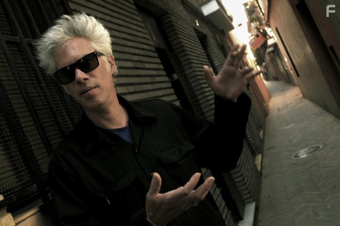 Jim Jarmusch in Предел контроля (2009)
