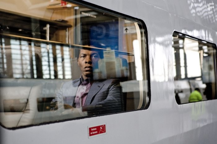 Isaach De Bankol? in Предел контроля (2009)