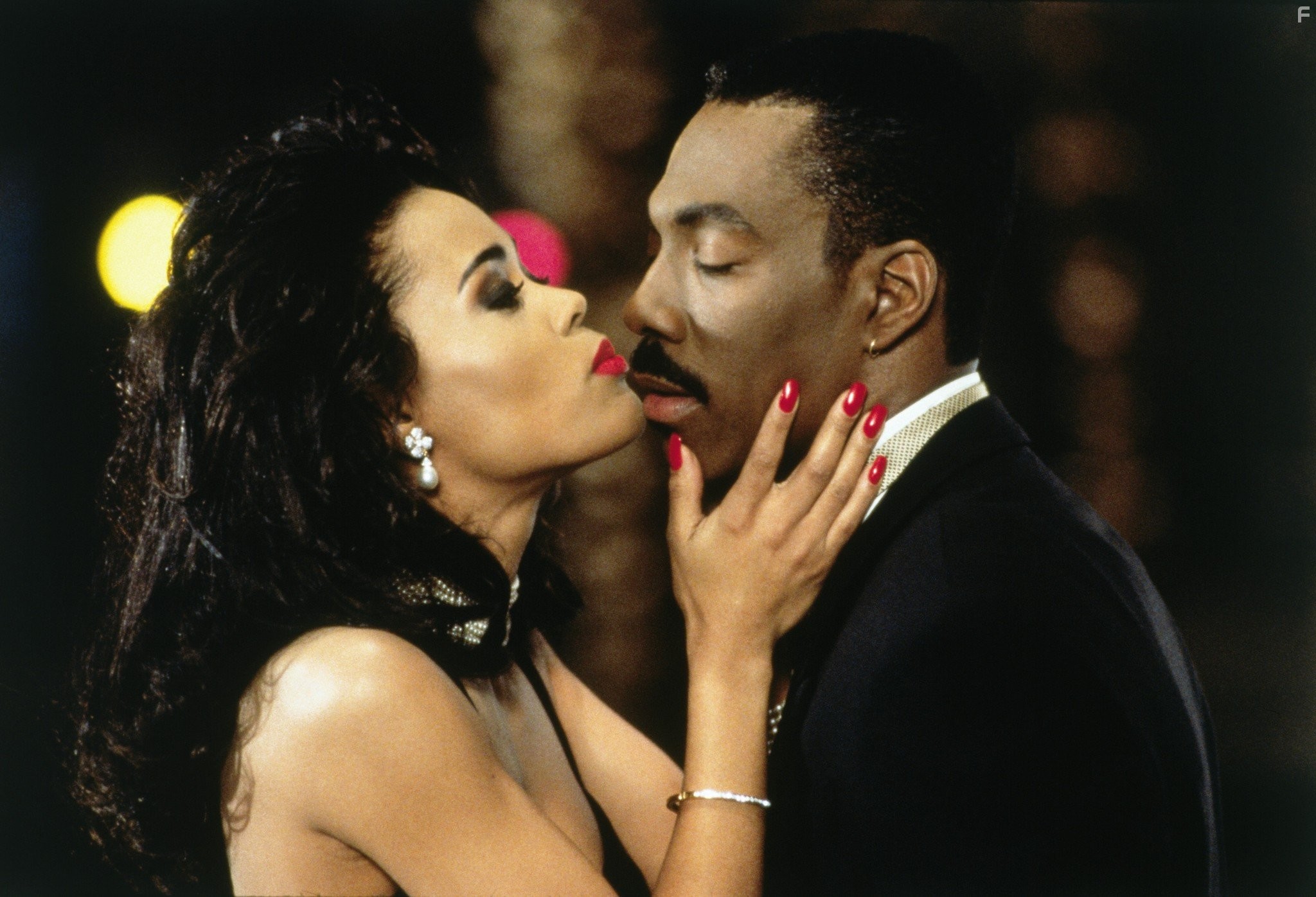 Eddie Murphy and Robin Givens in Бумеранг (1992)