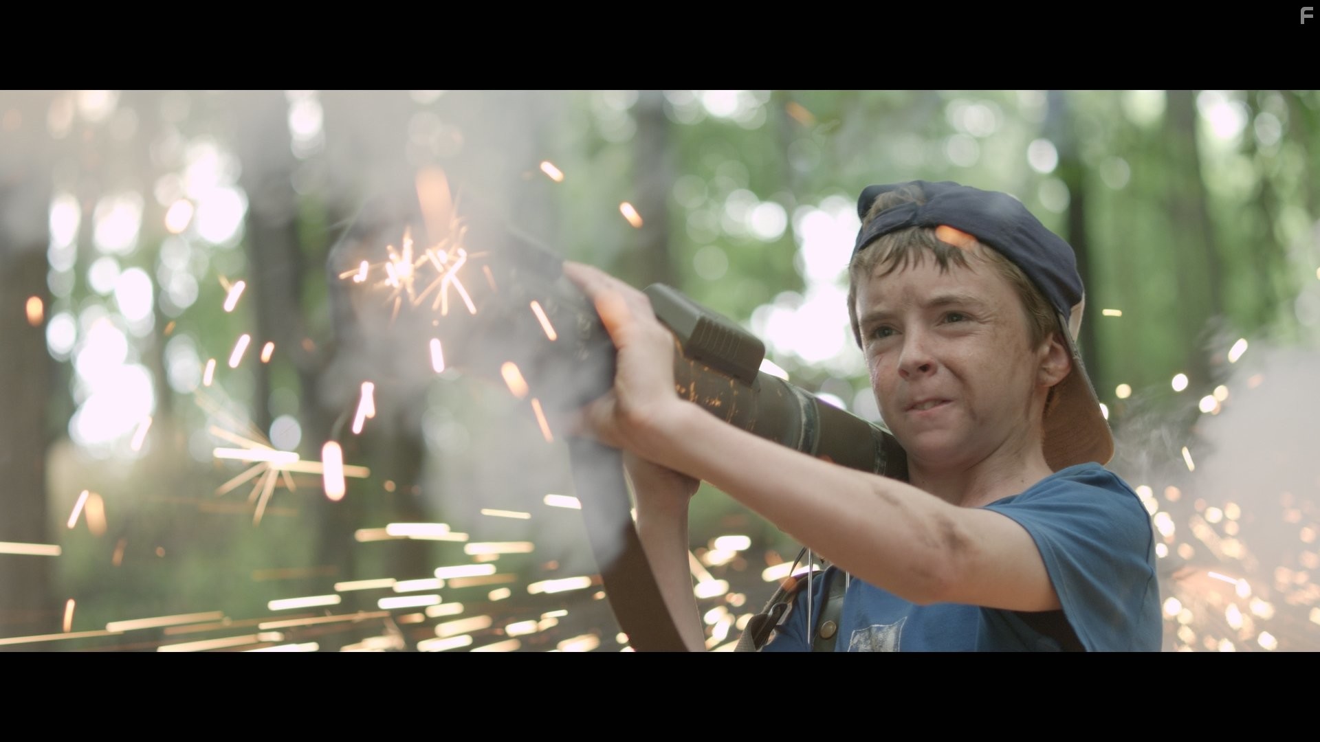 Alex Cardillo in Я объявляю войну (2012)