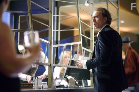 Nicolas Cage in Пророк (2007)