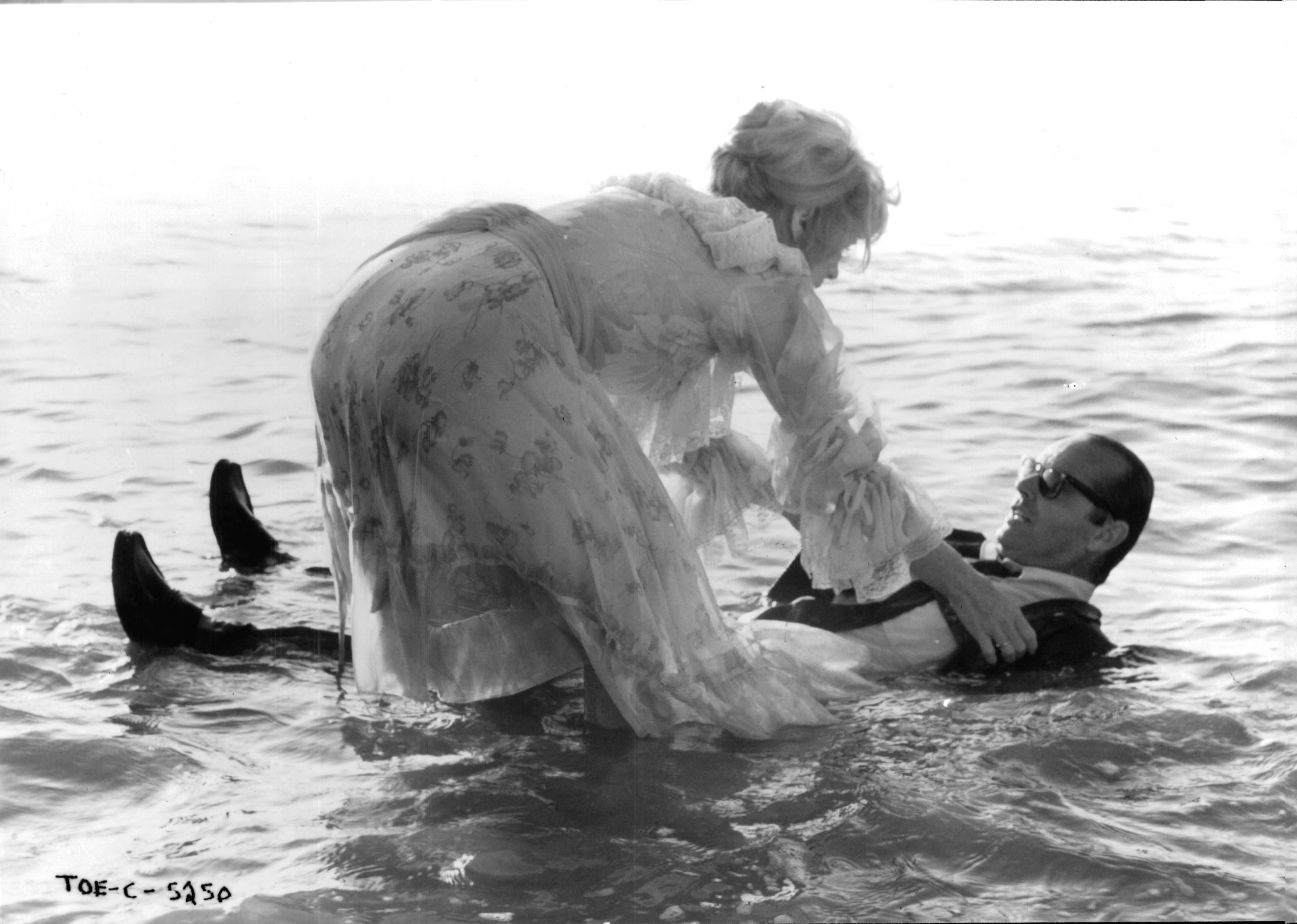 Jack Nicholson and Shirley MacLaine in Язык нежности (1983)