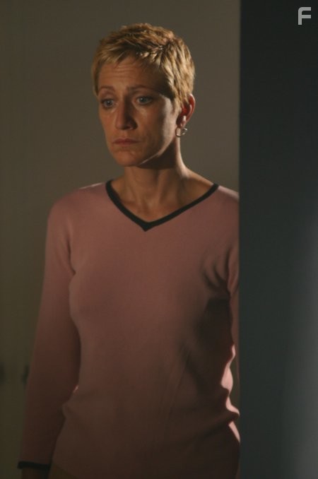 Edie Falco in Душа тишины (2005)