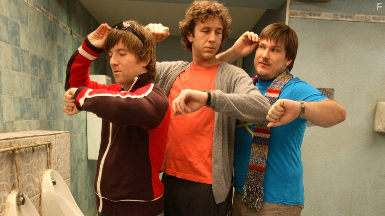 Dean Lennox Kelly, Chris O'Dowd, and Marc Wootton in Чaсто задаваемые вопросы о путешествиях во времени (2009)