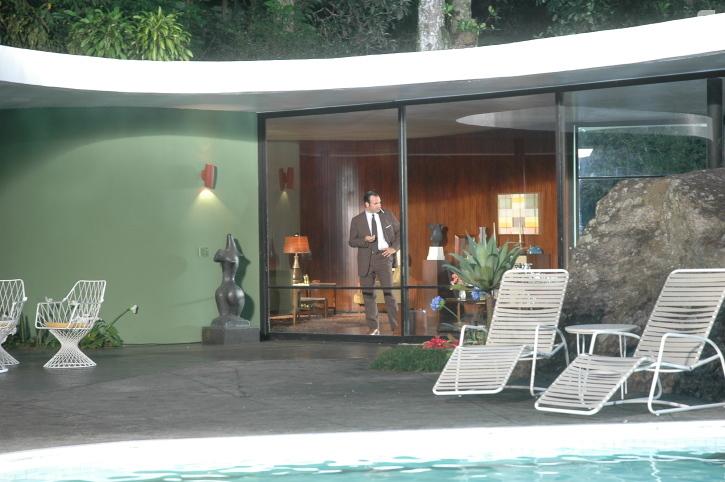 Jean Dujardin in OSS 117: Rio ne rpond plus (2009)