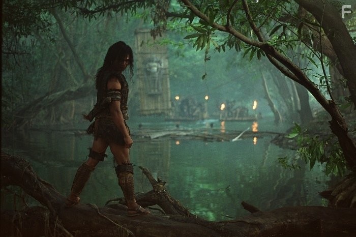 Tony Jaa in Онг бак 2: Непревзойденный (2008)