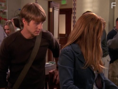 Ben McKenzie in О.С. - Одинокие сердца (2003)