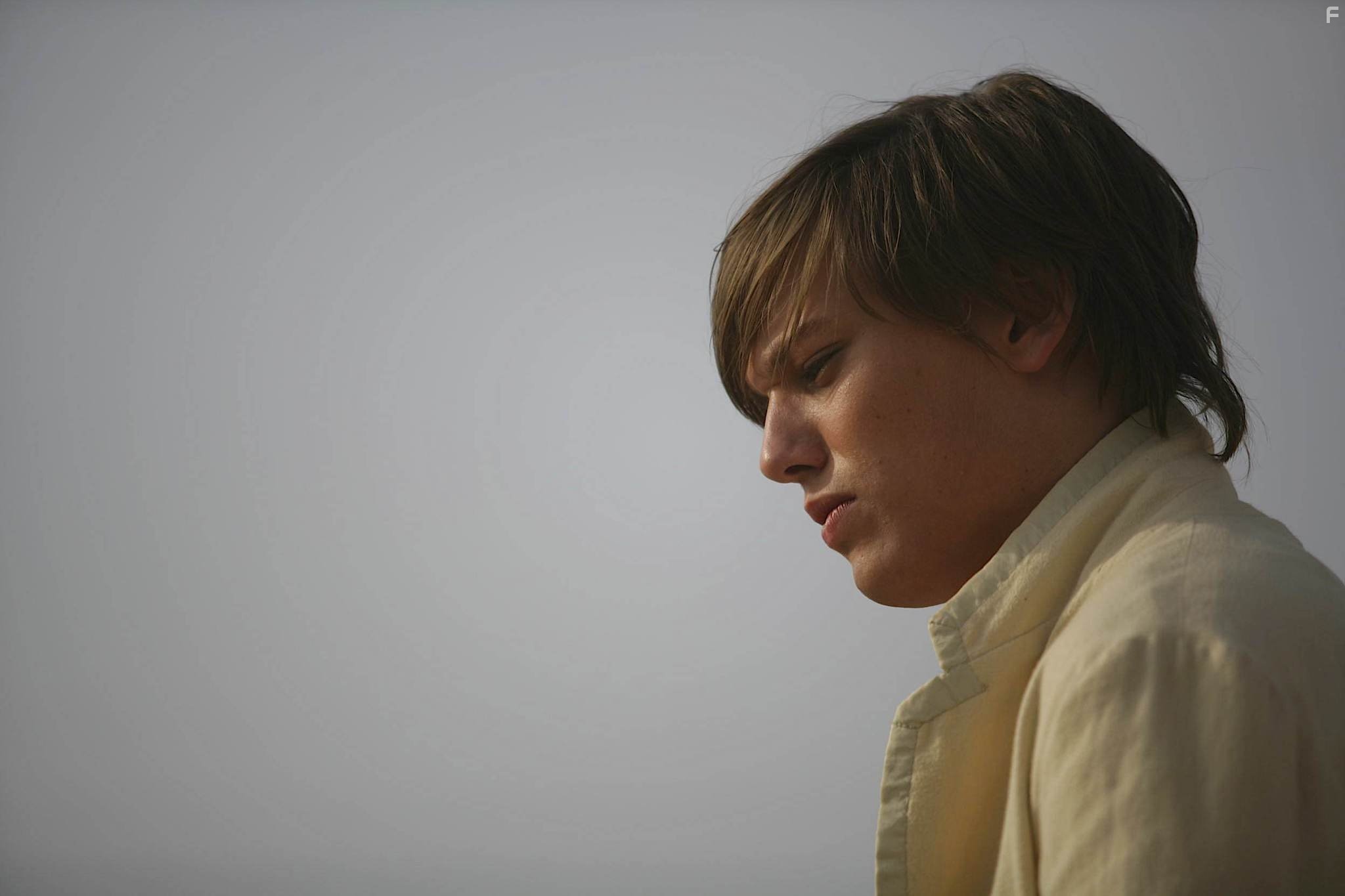 Jamie Campbell Bower in Заключенный (2009)