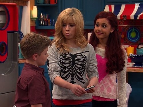 Сэм и Кэт (2013)