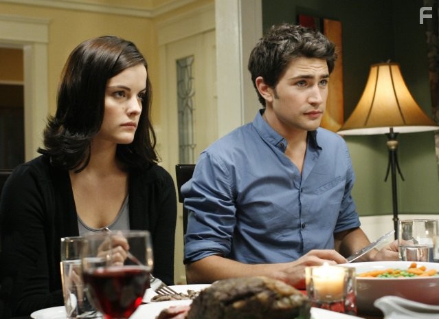 Jaimie Alexander and Matt Dallas in Кайл XY (2006)